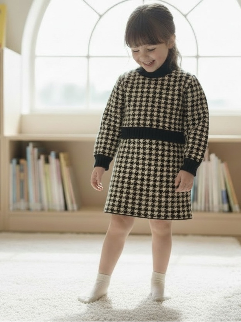 Girls Houndstooth Knit Matching Set in Black and Cream